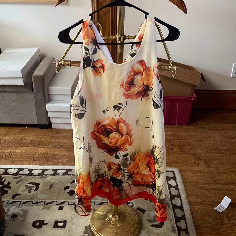 Entro Dress